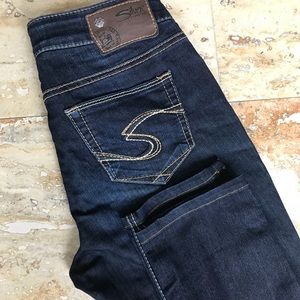 Silver Jeans Suki Jegging size 26.            |G|